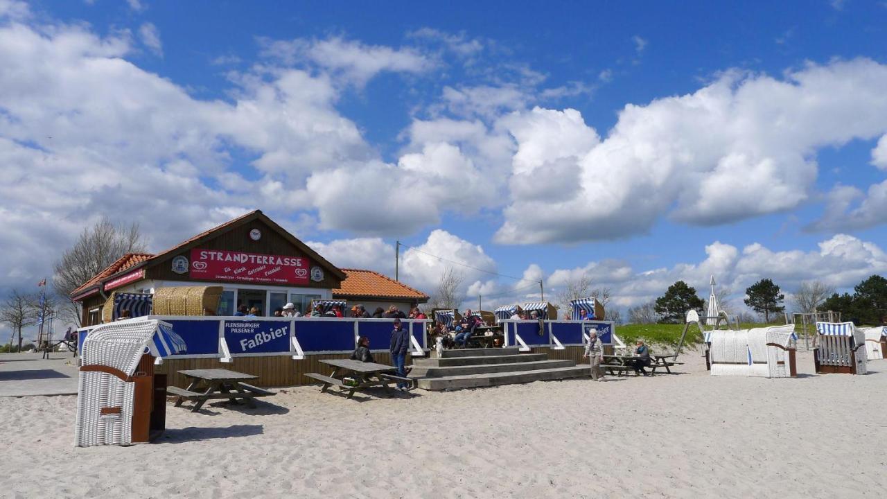 Seeblick I - Geraeumige 90Qm - Ganzes Haus - 50M Zum Naturstrand - Mit Terrasse Und Grossem Garten - Kueche Neu 格吕克斯堡 外观 照片